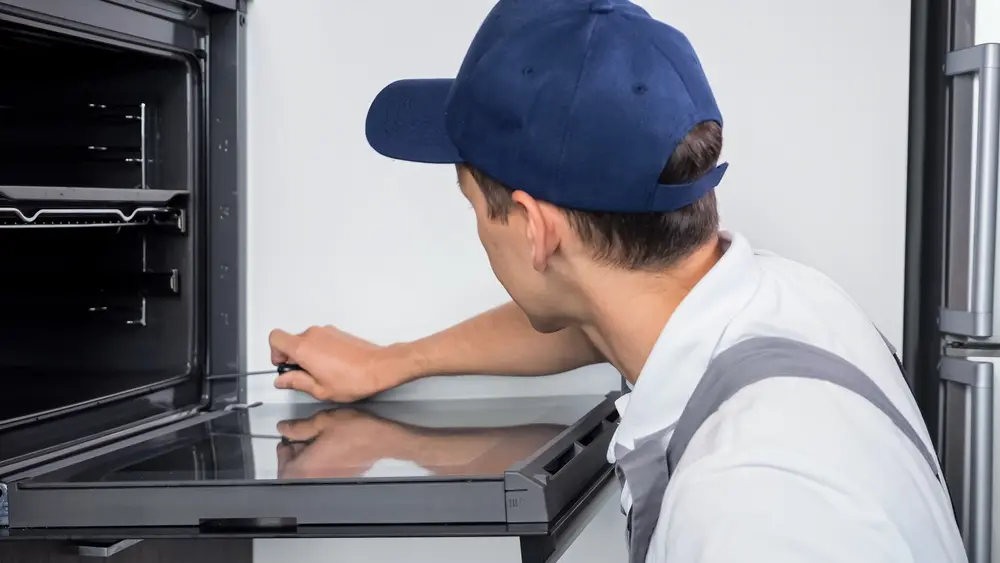 Why Factory-Authorized Equipment Service Saves Restaurants Time and Money